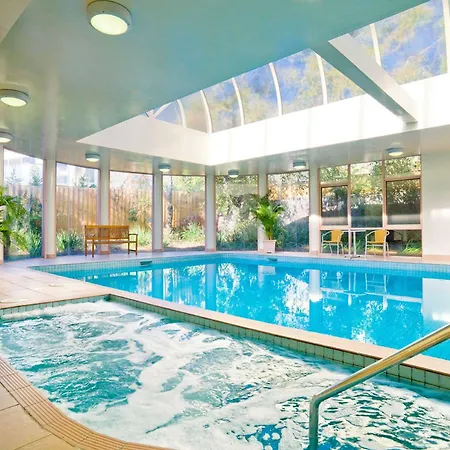 Kimberley Gardens Hotel, Serviced Apartments And Serviced Villas 
